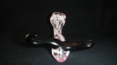 Pink Mustage Pipe